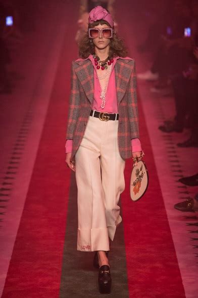 vogue sfilata gucci 2017|Sfilata Gucci Milano .